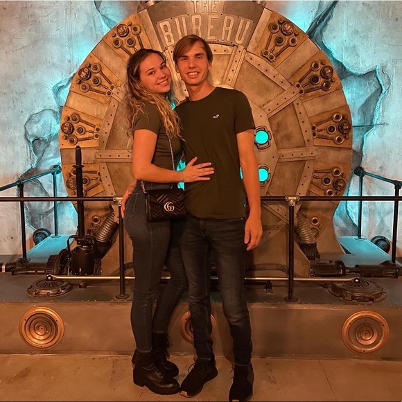 ๐Welcome To My Closet๐ - Picture 13 of 14